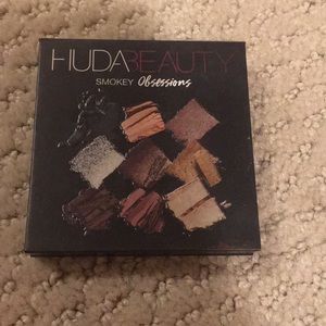 HudaBeauty Smokey Obsessions